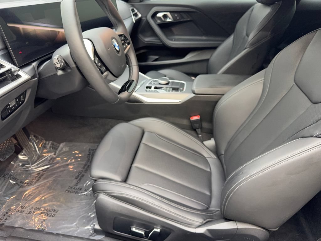 Used 2026 BMW 230i Coupe w/ Premium Package RWD image 74