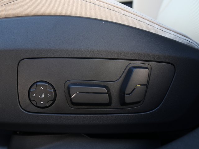 New 2026 BMW 228i xDrive w/ Technology Package AWD/4WD image 9