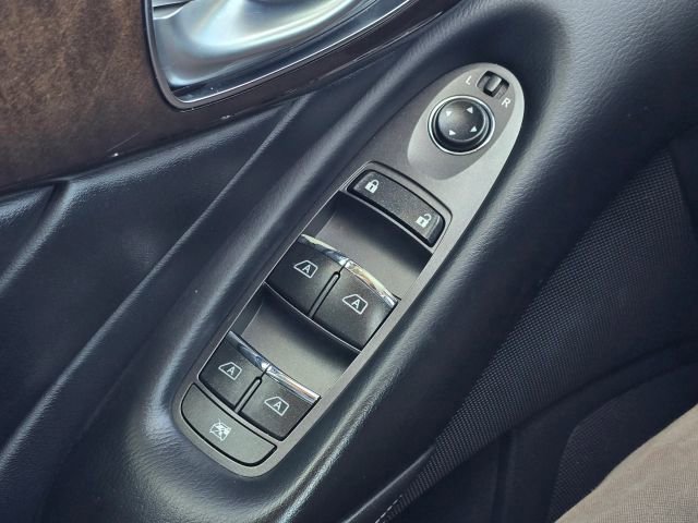 Used 2018 INFINITI Q50 Luxe w/ Essential Package (3.0T Luxe) image 32