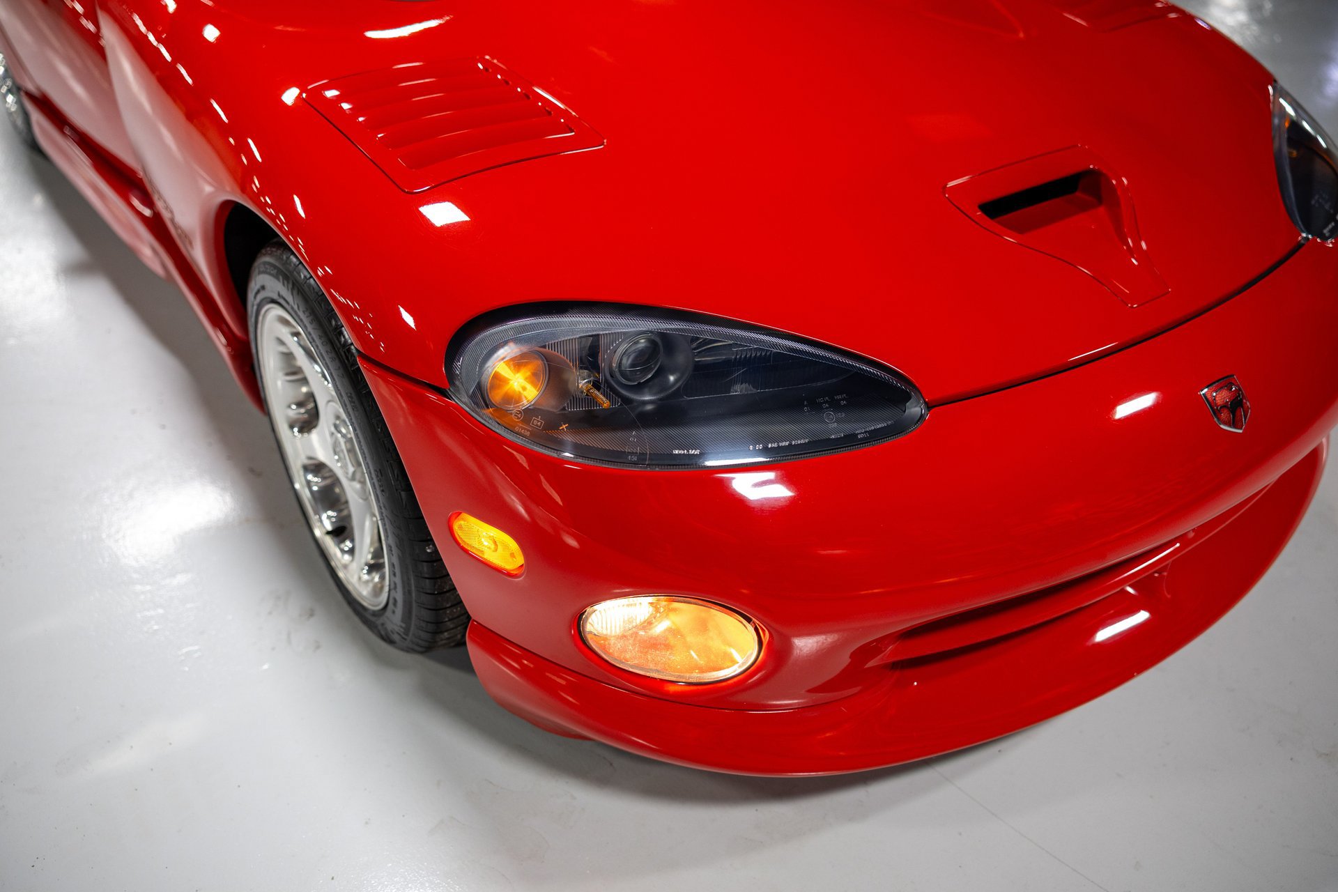 Used 1997 Dodge Viper GTS RWD image 26