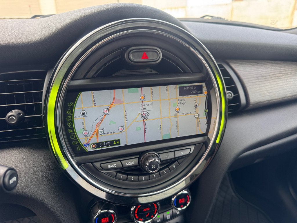 Used 2015 MINI Cooper S FWD image 17