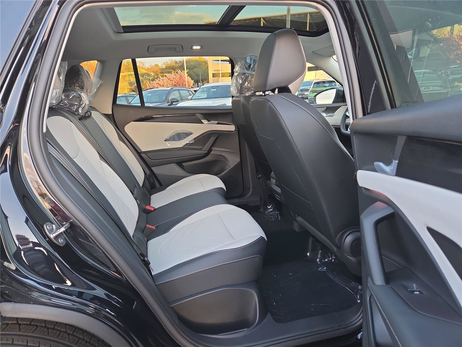 New 2026 Volkswagen Tiguan SE AWD/4WD image 27