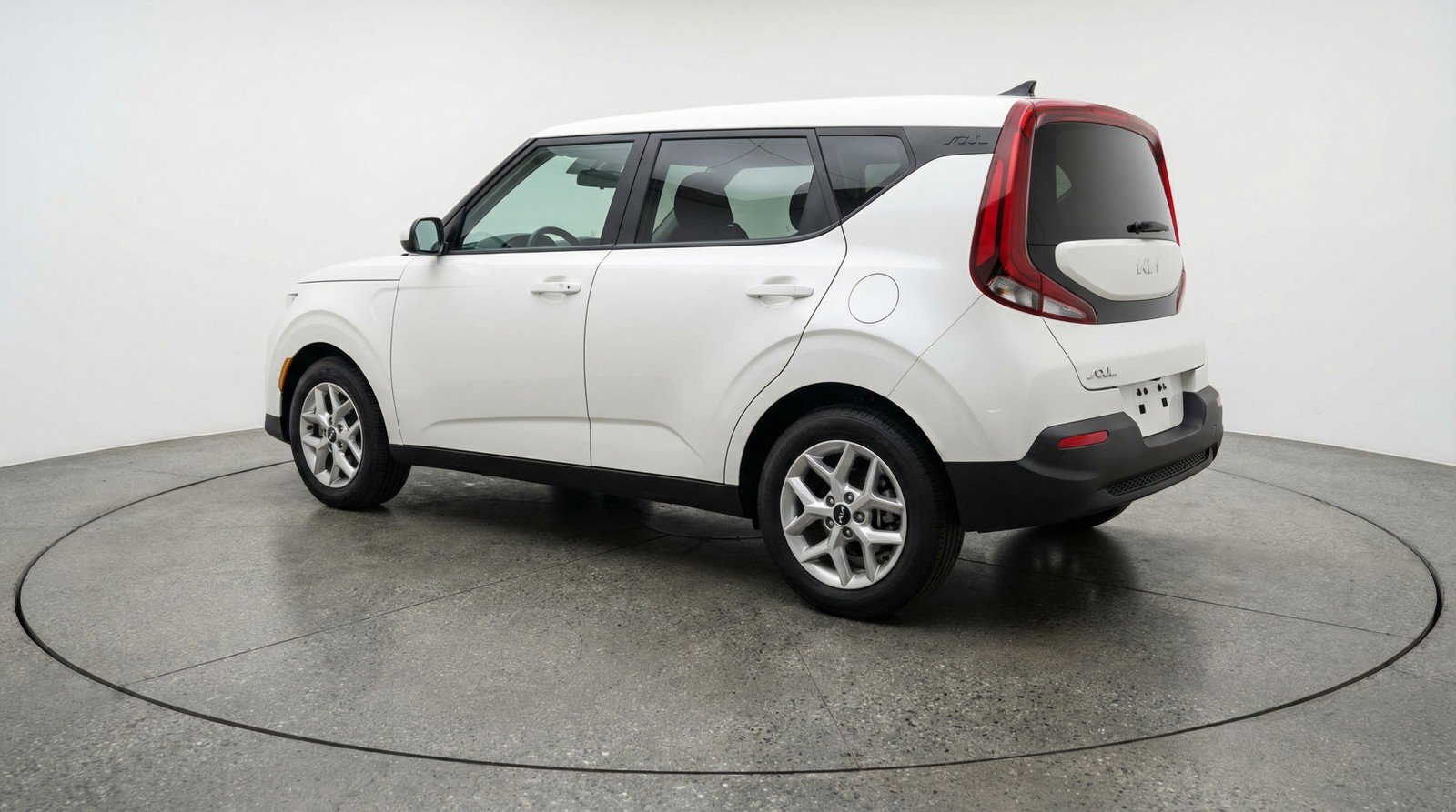 Used 2025 Kia Soul LX w/ LX Technology Package image 6