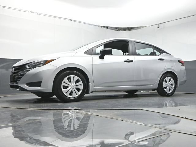 Used 2025 Nissan Versa S w/ Trunk Package FWD image 33
