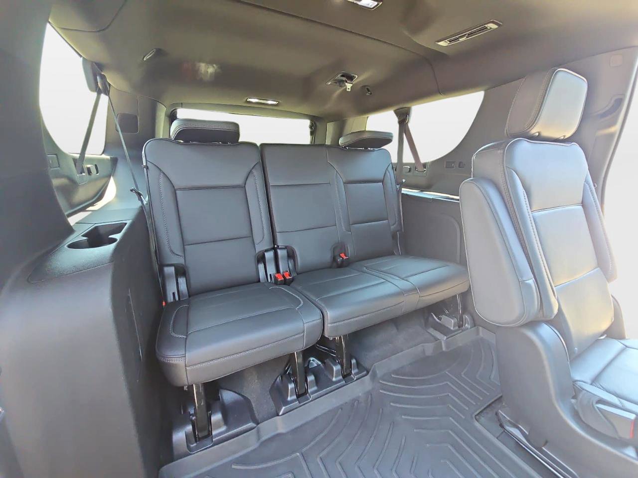Used 2021 GMC Yukon XL Denali AWD/4WD image 19