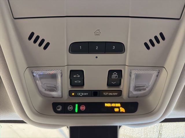 Certified 2024 GMC Terrain Denali w/ Black Diamond Edition image 31