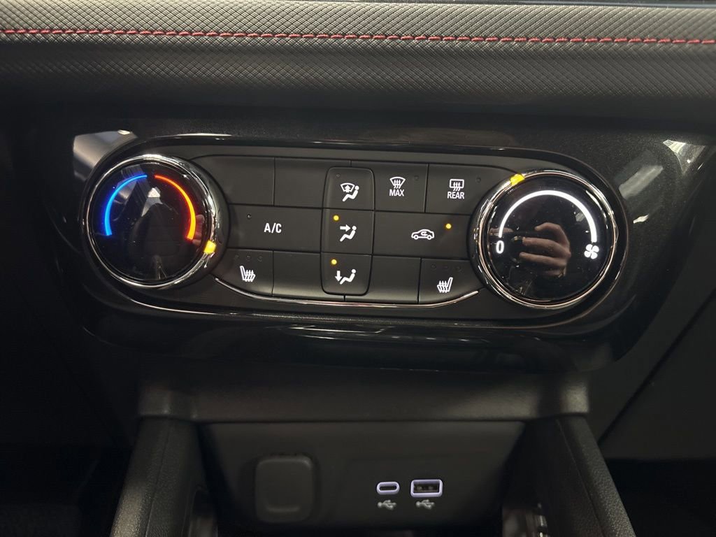 New 2026 Chevrolet TrailBlazer RS w/ Driver Confidence Package image 28