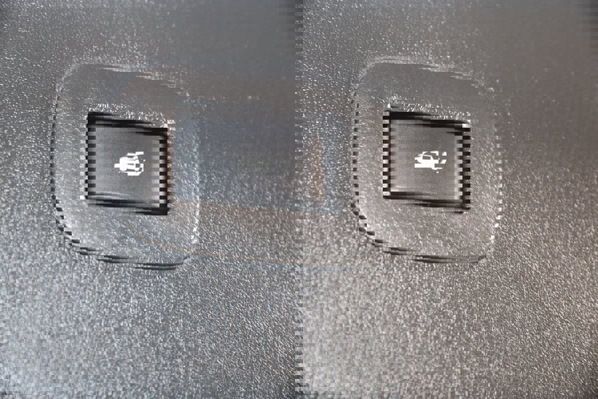 Used 2023 INFINITI QX80 Premium Select w/ All-Season Package image 54