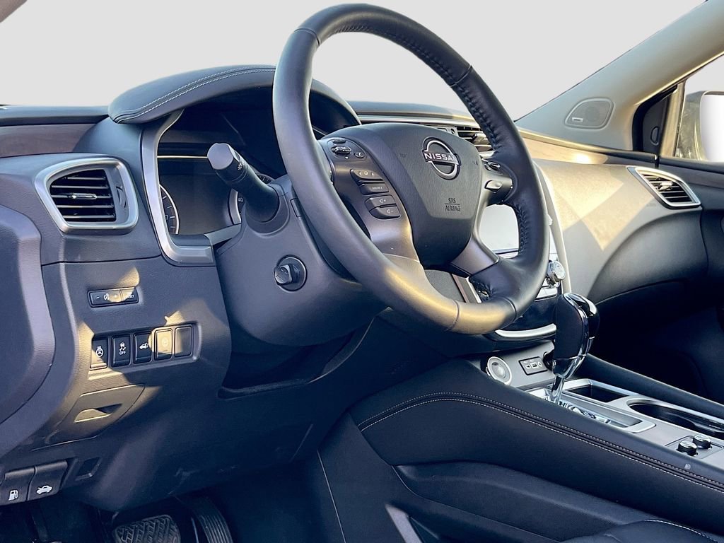 Used 2024 Nissan Murano Platinum w/ Cargo Package image 9