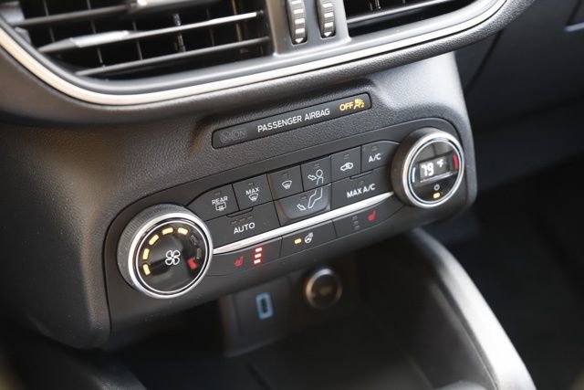 Used 2020 Ford Escape SEL image 29