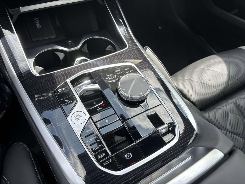 New 2026 BMW X7 xDrive40i w/ M Sport Package image 23