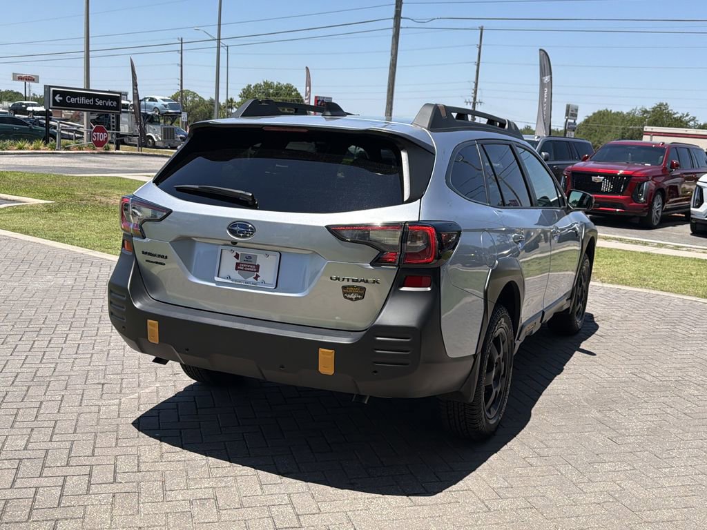 Used 2025 Subaru Outback Wilderness w/ Wilderness Package AWD/4WD image 6
