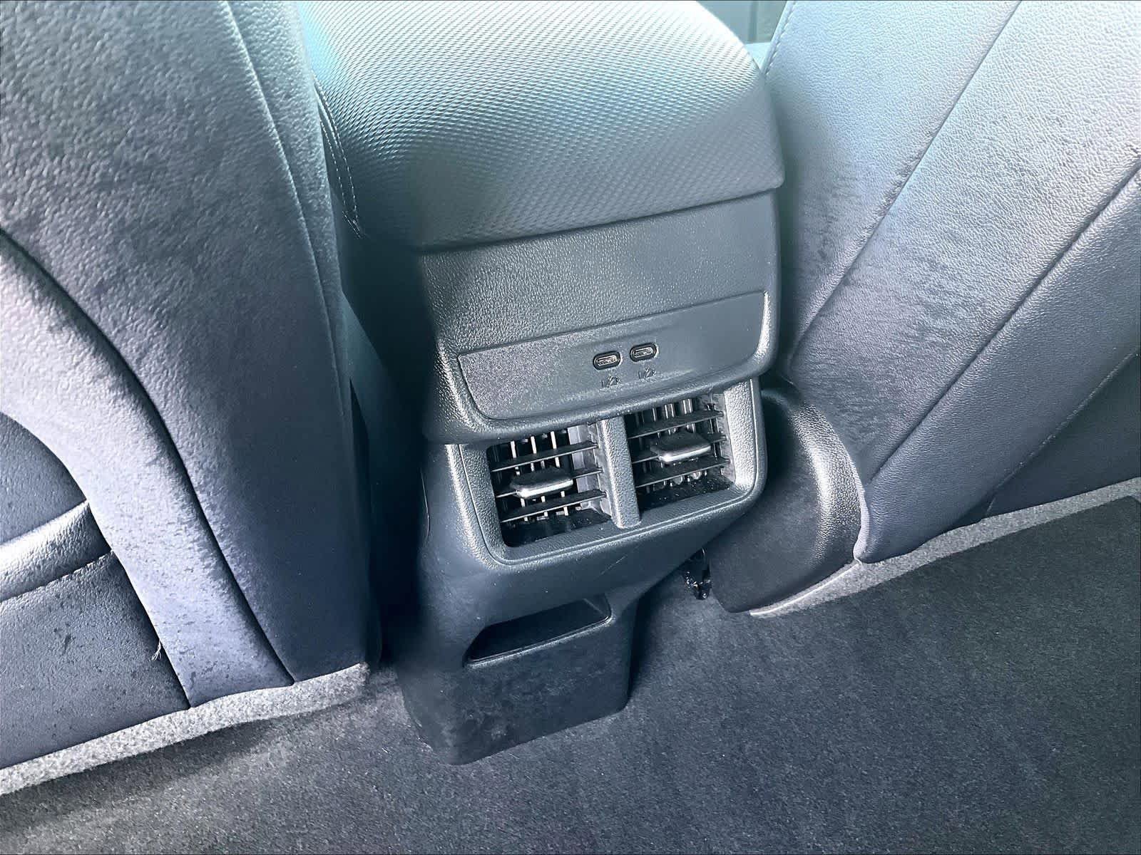 Used 2026 Chevrolet Equinox LT w/ Convenience Package II AWD/4WD image 28