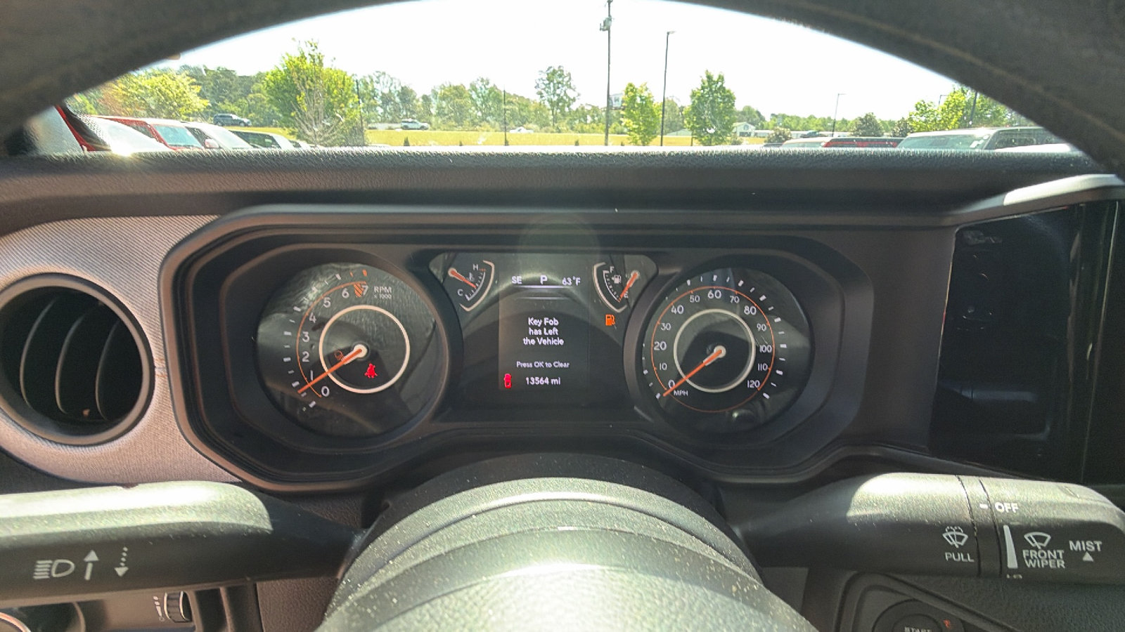 Used 2025 Jeep Gladiator Sport AWD/4WD image 29