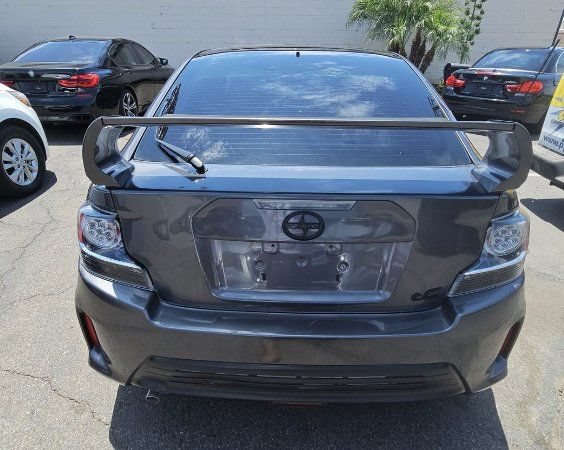 Used 2016 Scion tC FWD image 5