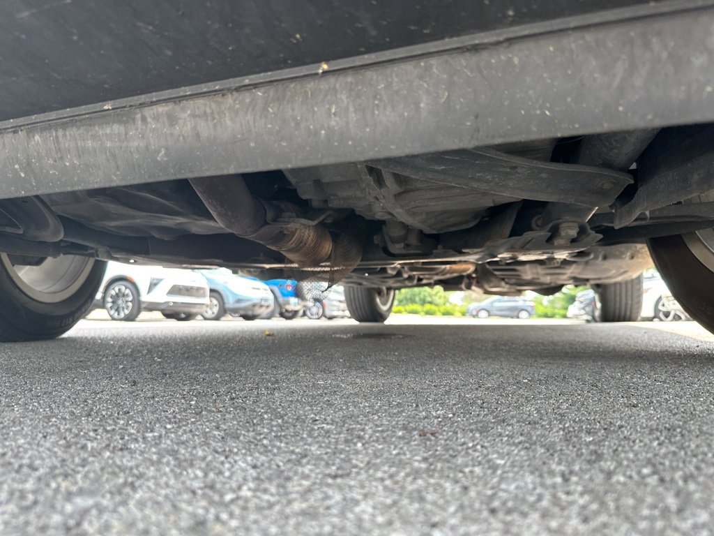 Used 2015 Jeep Renegade Latitude w/ Popular Equipment Group image 29