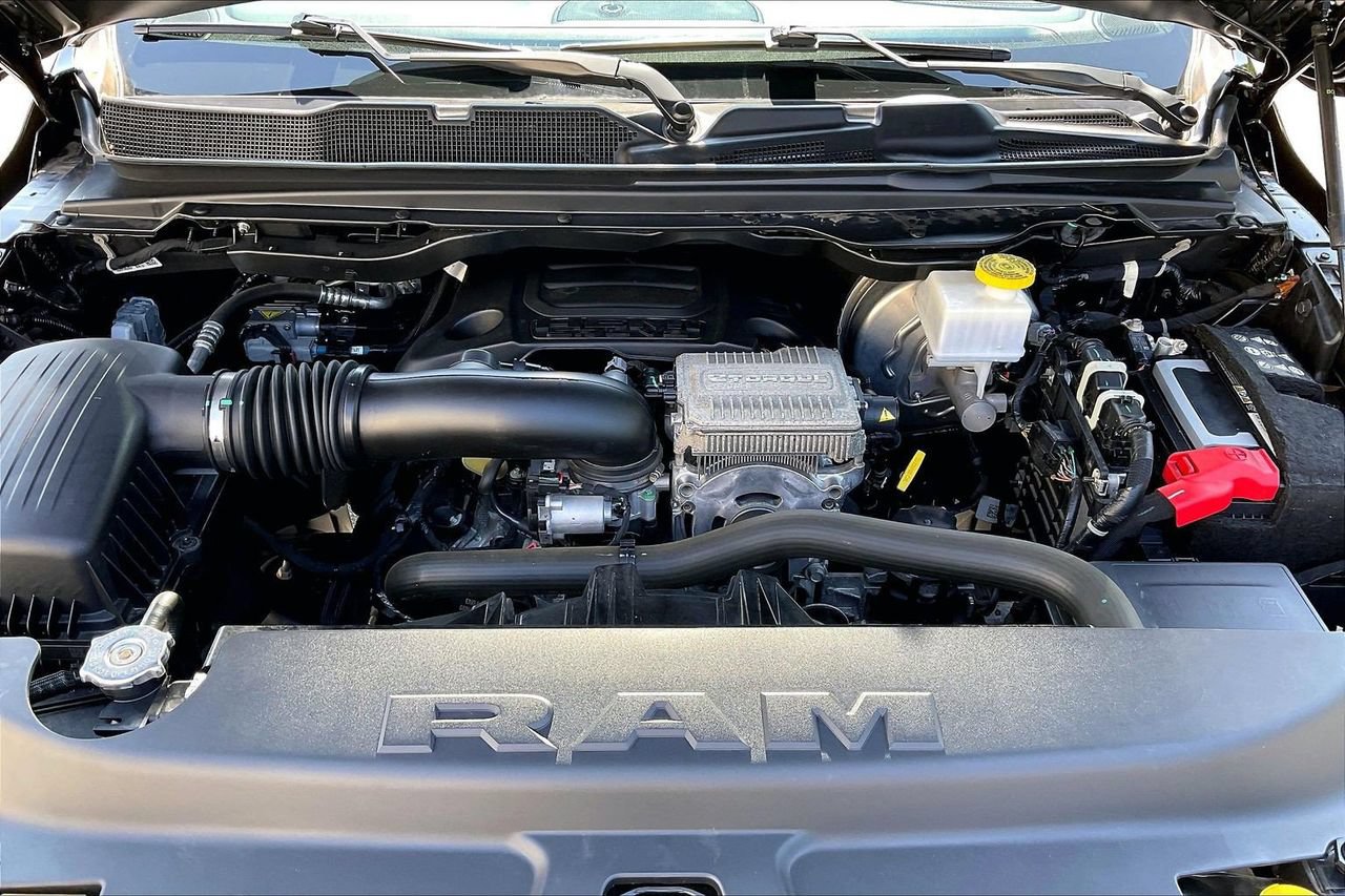 Certified 2024 RAM 1500 Laramie AWD/4WD image 39