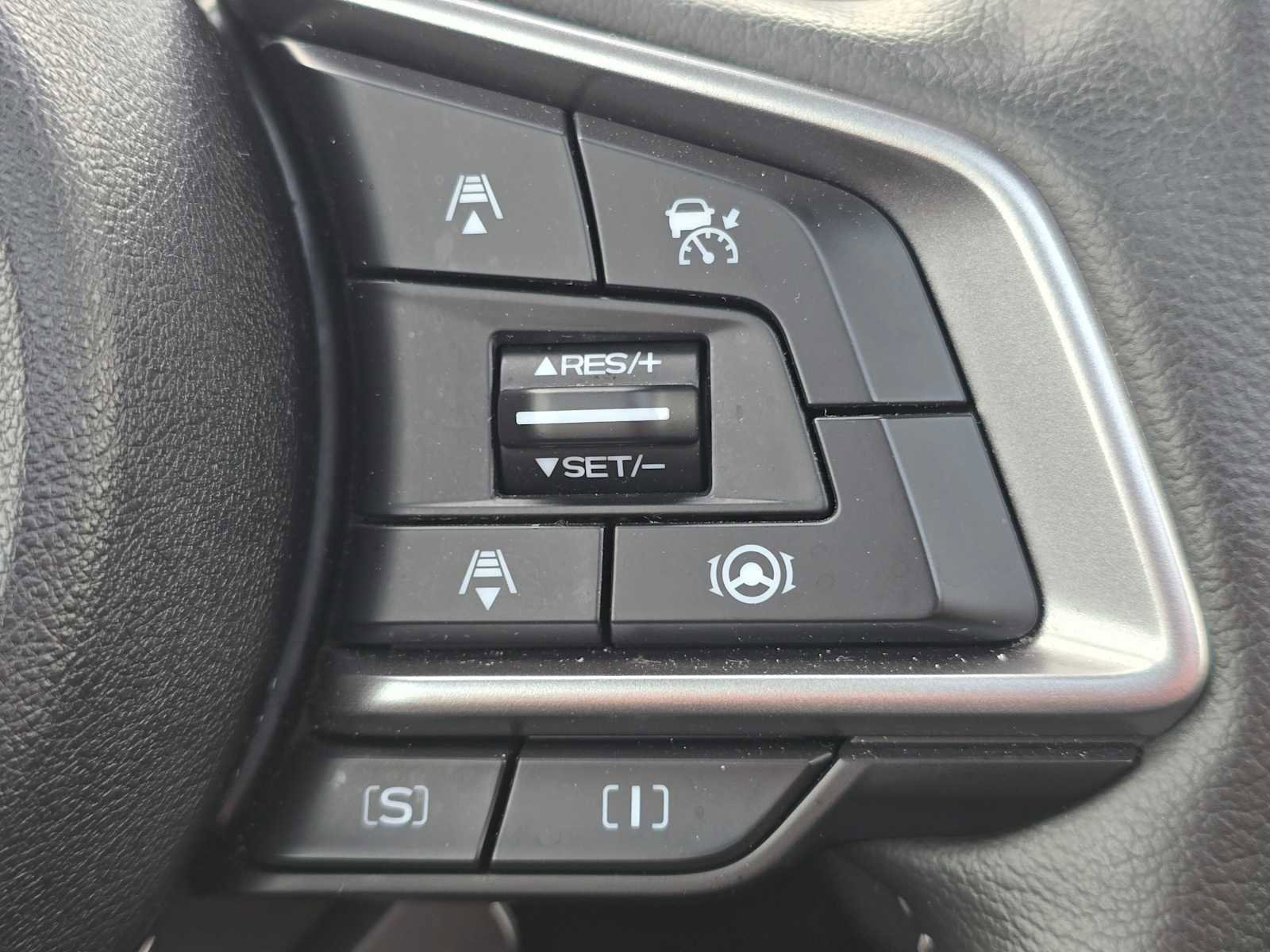 Used 2023 Subaru Forester Touring AWD/4WD image 35