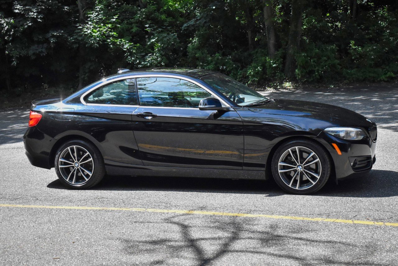 Used 2019 BMW 230i xDrive Coupe w/ Premium Package AWD/4WD image 9