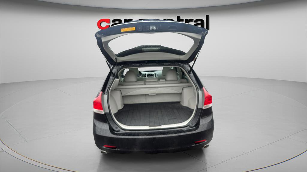 Used 2011 Toyota Venza AWD w/ Comfort Pkg image 19
