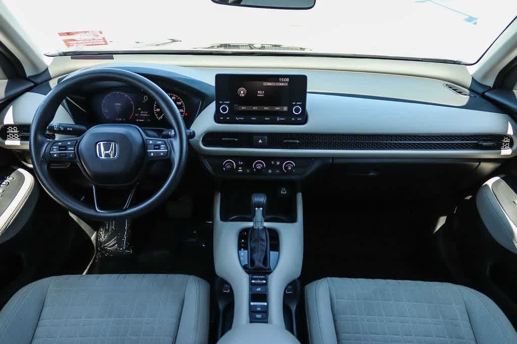 Used 2023 Honda HR-V LX image 12