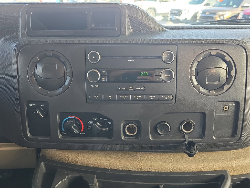 Used 2011 Ford E-350 and Econoline 350 Super Duty w/ Payload Pkg image 19