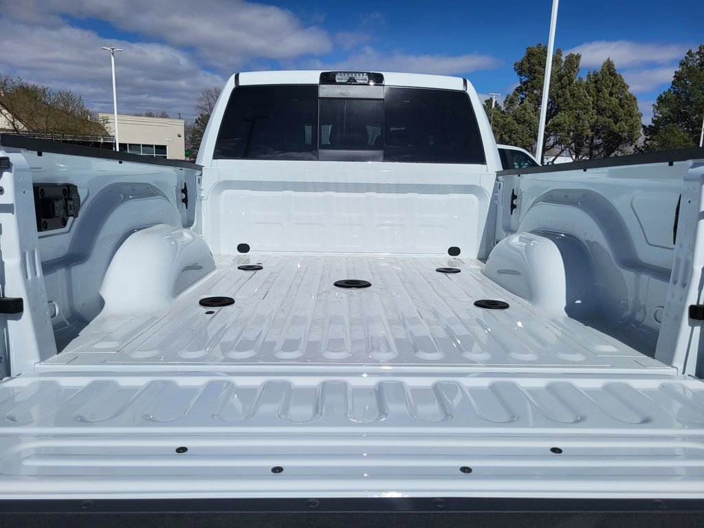 New 2026 RAM 3500 Limited image 33