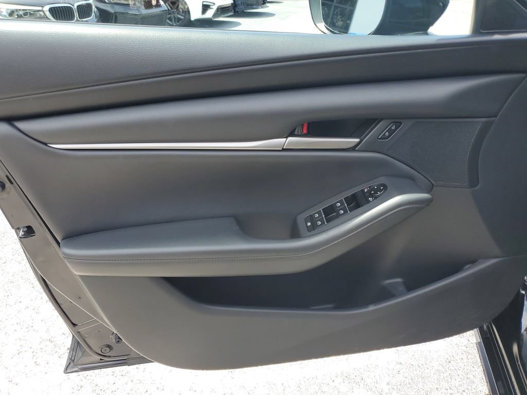 Used 2021 MAZDA MAZDA3 s FWD image 16