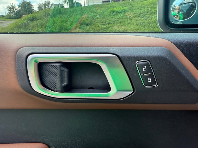 Used 2022 Ford Bronco Outer Banks image 12