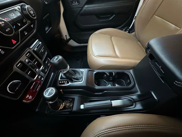 Used 2022 Jeep Wrangler Unlimited Rubicon w/ LED Lighting Group image 27