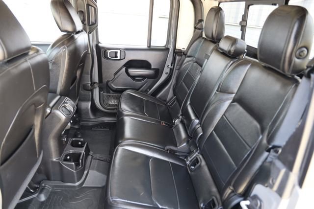 Used 2021 Jeep Gladiator Sport image 12