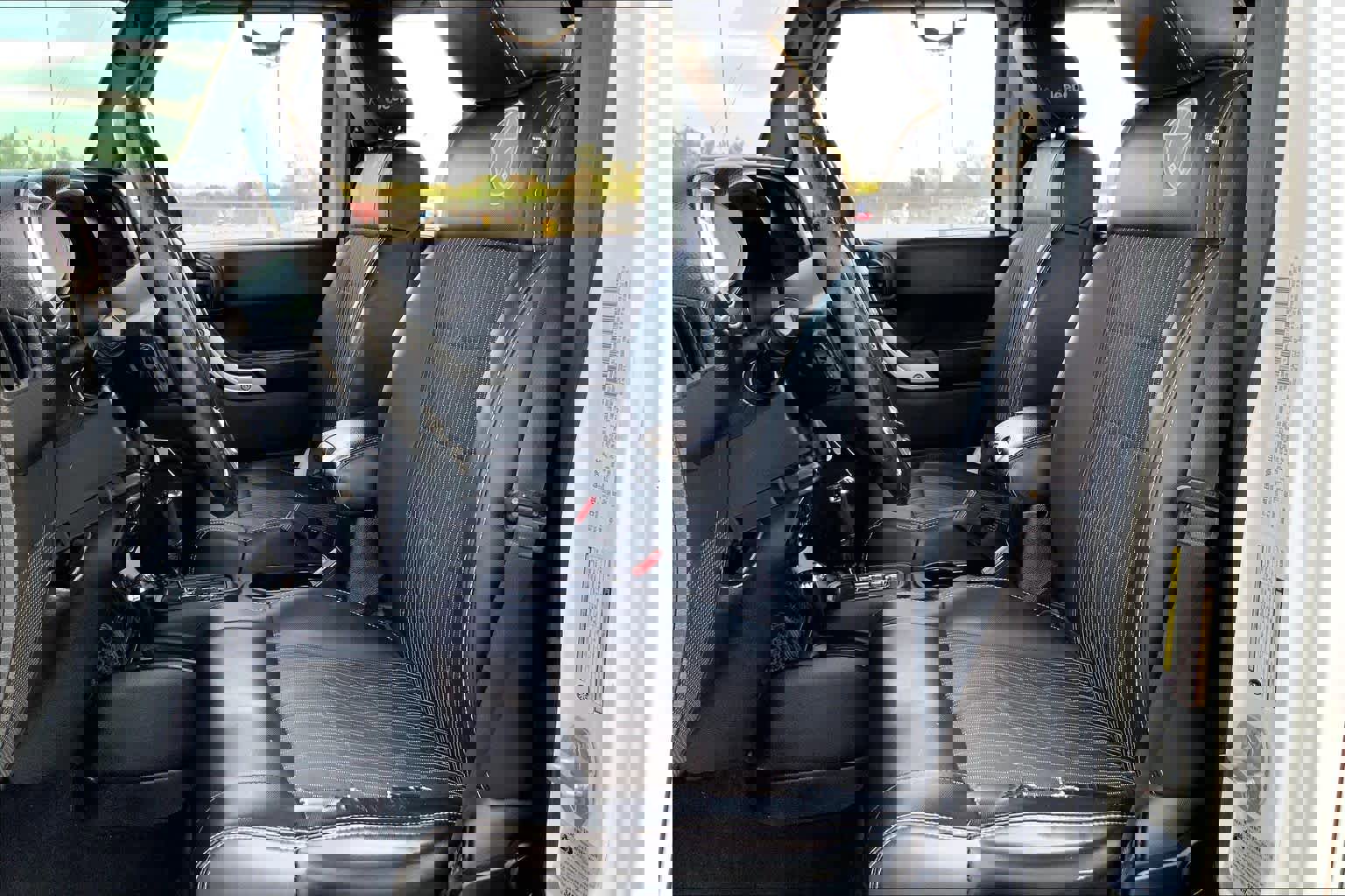 Used 2012 Jeep Wrangler Freedom Edition image 8