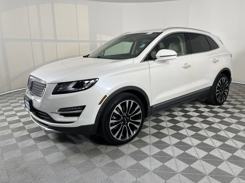 Used 2019 Lincoln MKC Reserve image 3