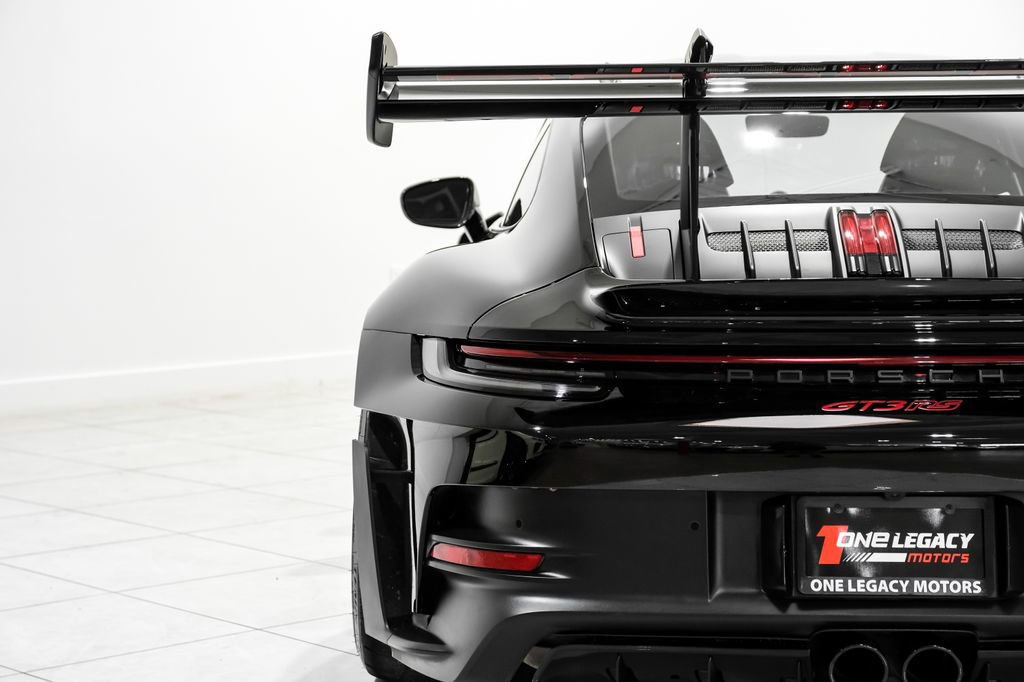 Used 2025 Porsche 911 GT3 RS w/ Weissach Package RWD image 52