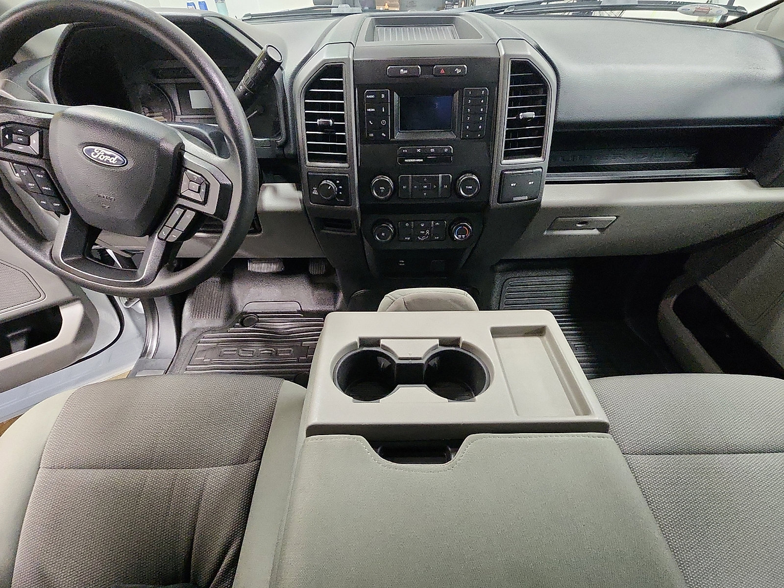 Used 2022 Ford F250 XL w/ STX Appearance Package image 9