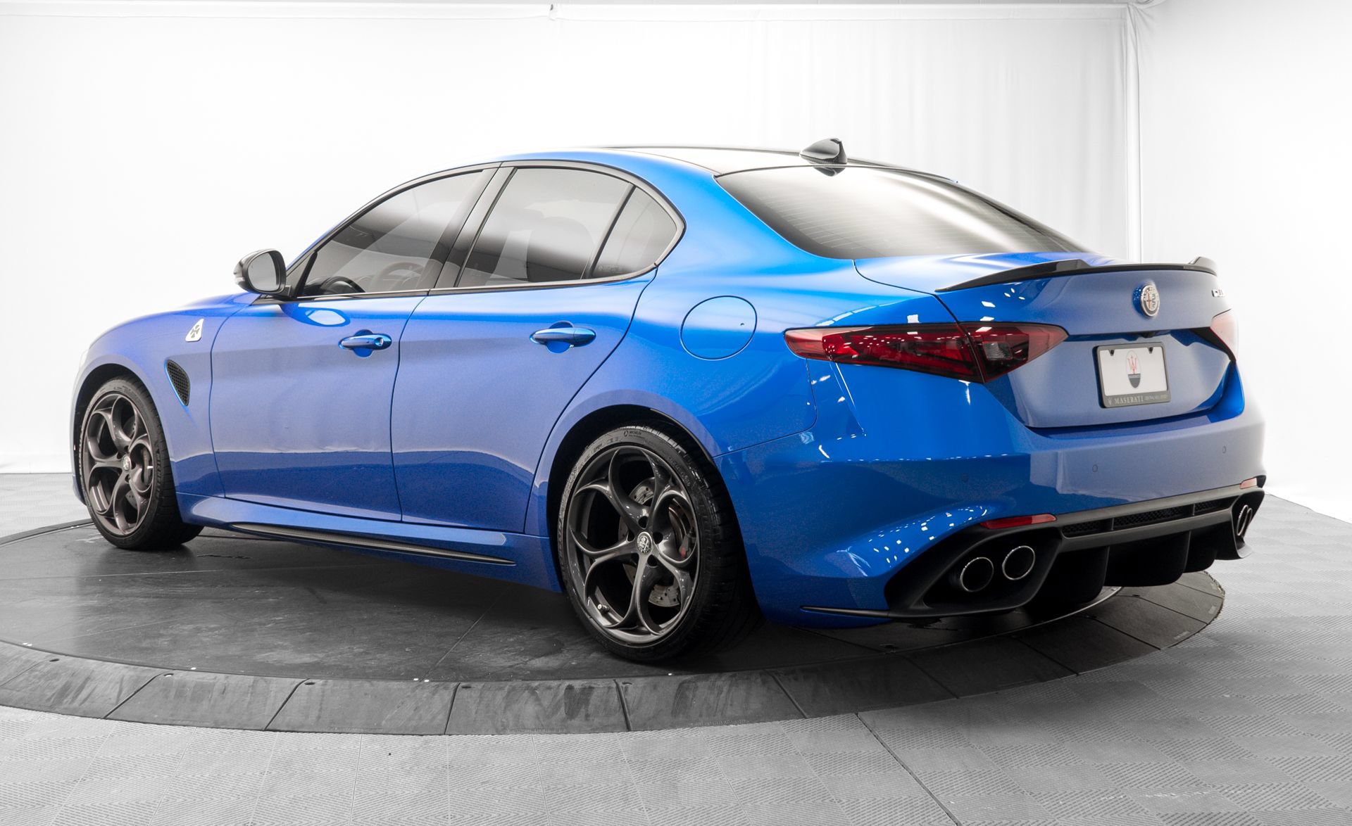 Used 2023 Alfa Romeo Giulia Quadrifoglio w/ Active Assist Plus Package RWD image 4