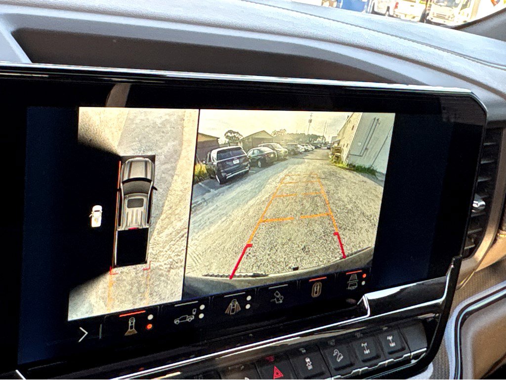 Certified 2025 Chevrolet Silverado 1500 ZR2 image 8