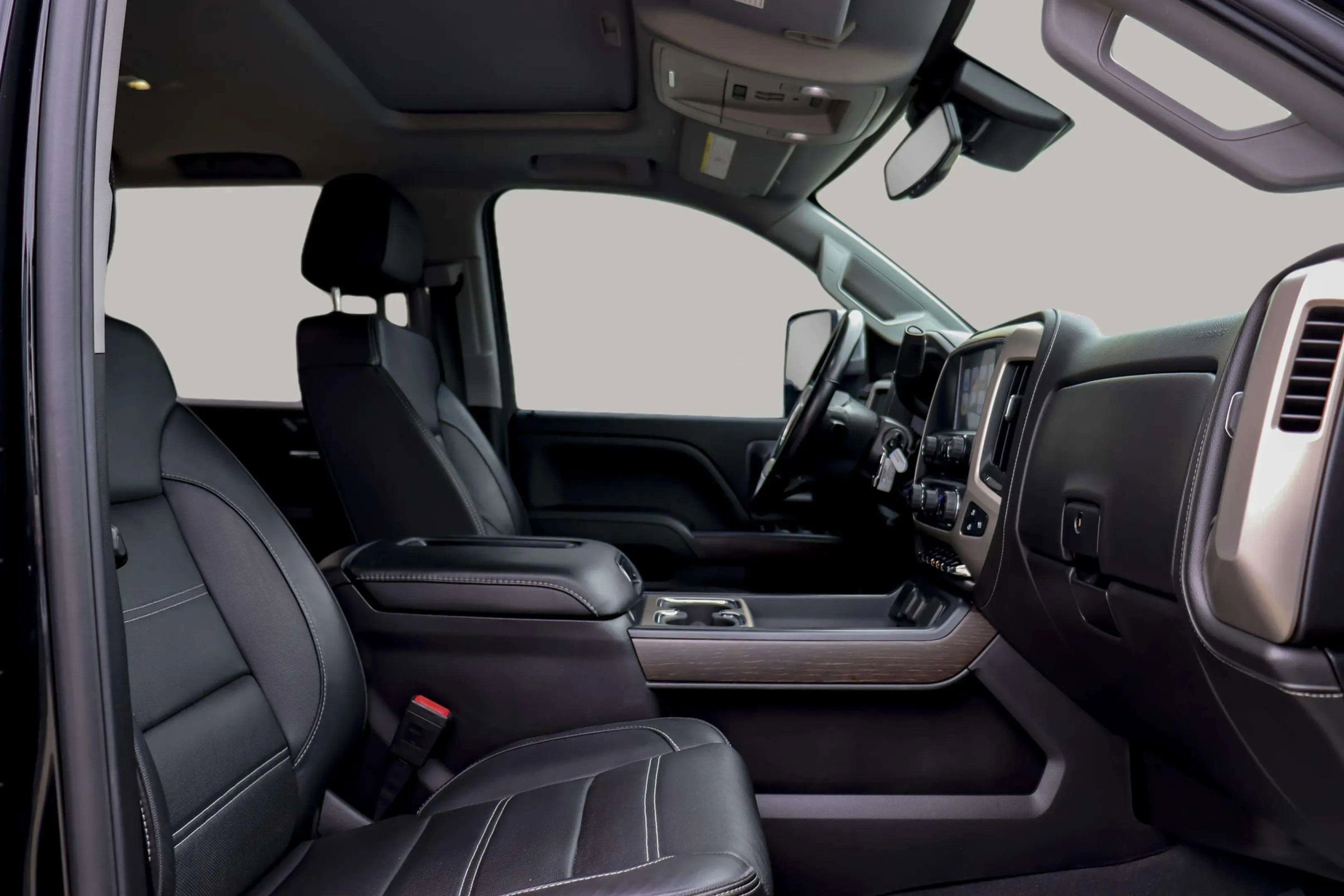 Used 2019 GMC Sierra 2500 Denali image 36