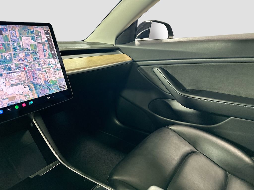 Used 2018 Tesla Model 3 Long Range image 24