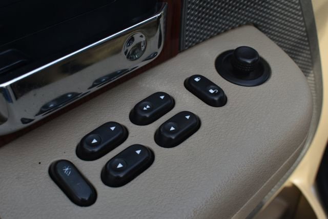 Used 2007 Ford F150 Lariat image 18