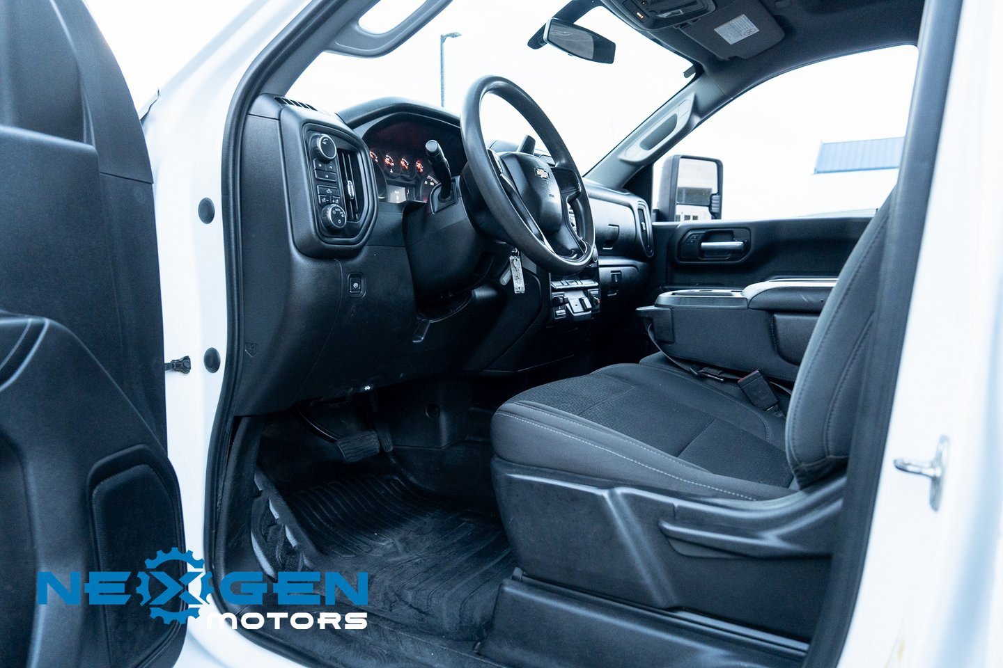 Used 2020 Chevrolet Silverado 2500 W/T image 18