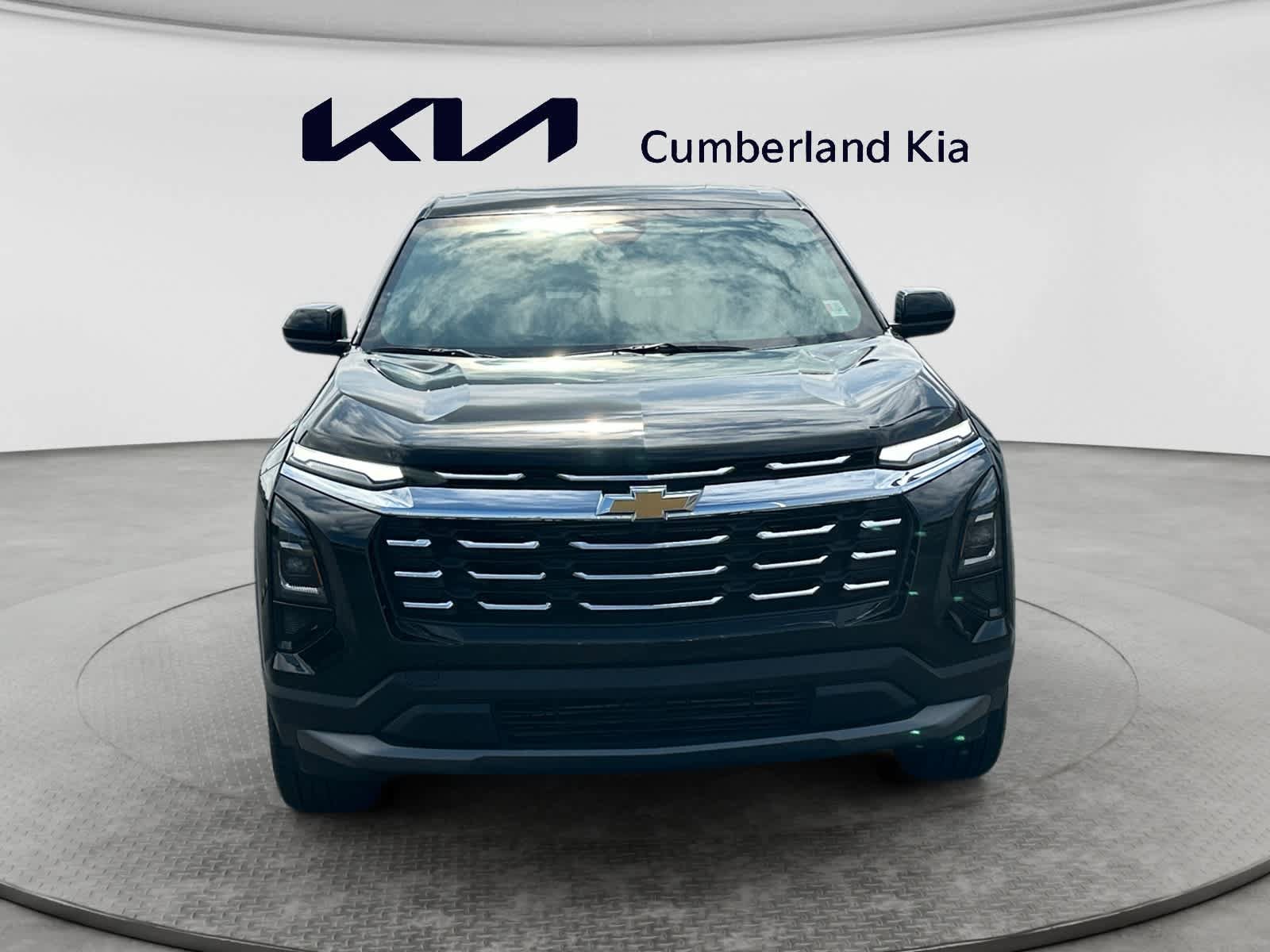 Used 2026 Chevrolet Equinox LT FWD image 8
