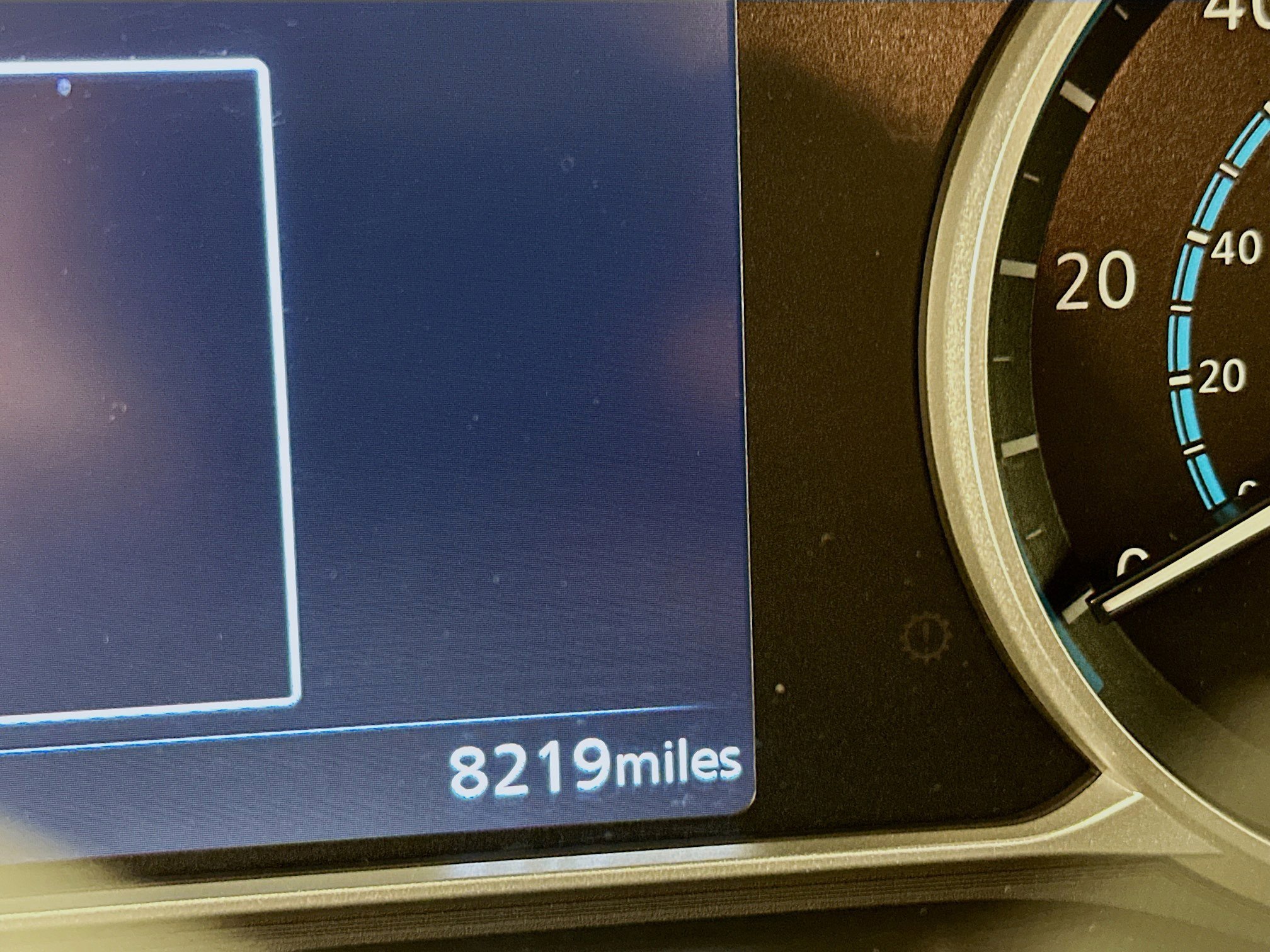 Used 2024 Nissan Leaf S image 19