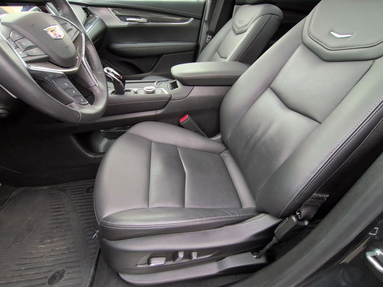 Certified 2023 Cadillac XT5 Sportv image 16