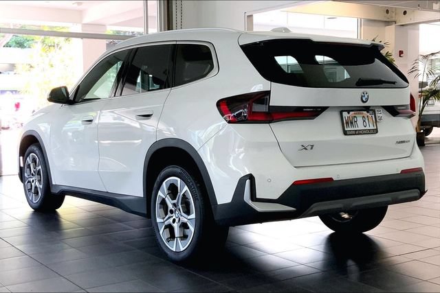 Certified 2023 BMW X1 xDrive28i AWD/4WD image 5