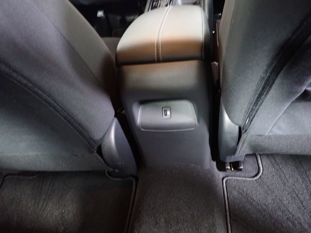 Used 2025 Nissan Sentra SV w/ All-Weather Package image 40