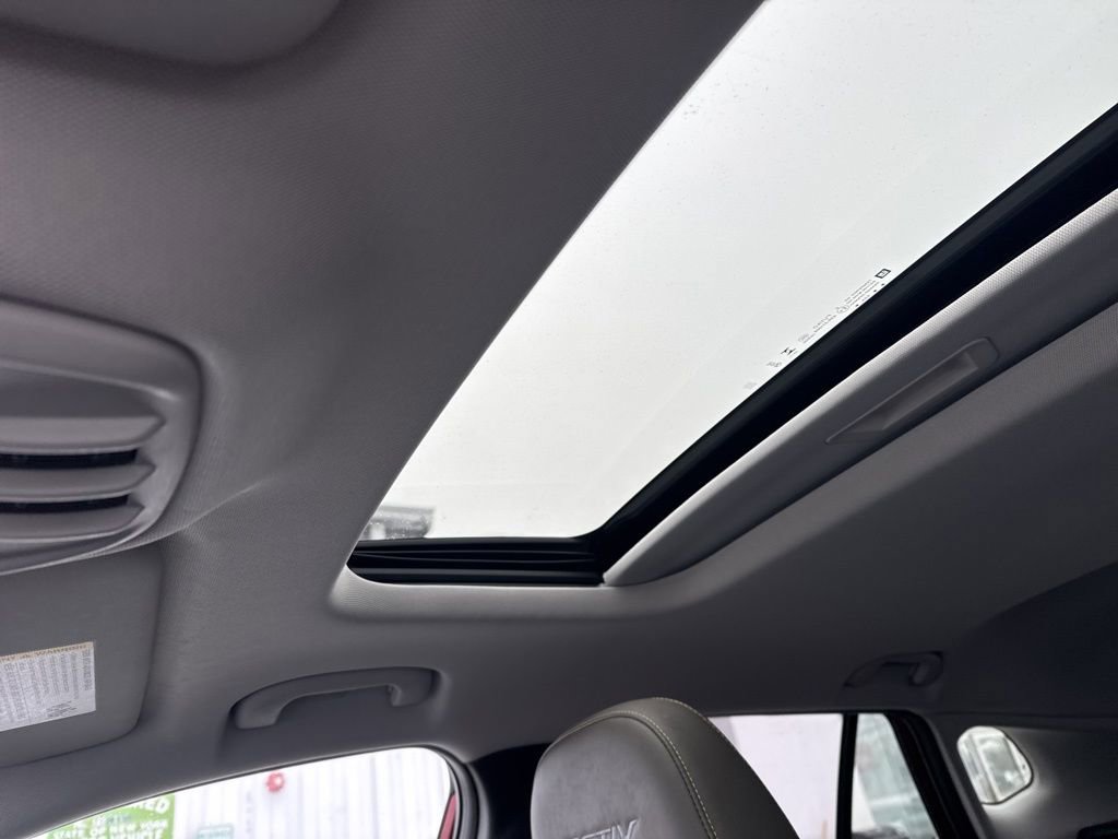 Used 2024 Chevrolet Trax ACTIV w/ Sunroof Package image 22