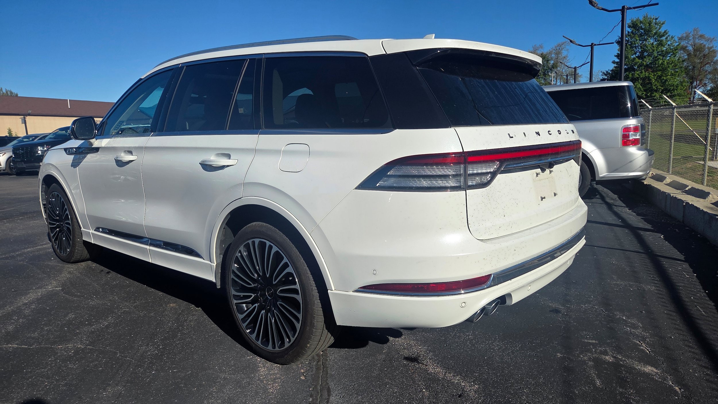 Used 2020 Lincoln Aviator Black Label w/ Dynamic Handling Package AWD/4WD image 16