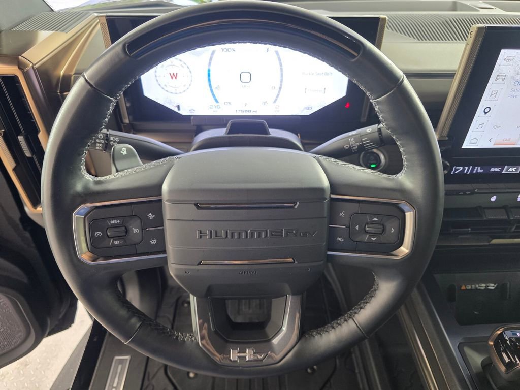 Used 2025 GMC Hummer EV 2X image 17
