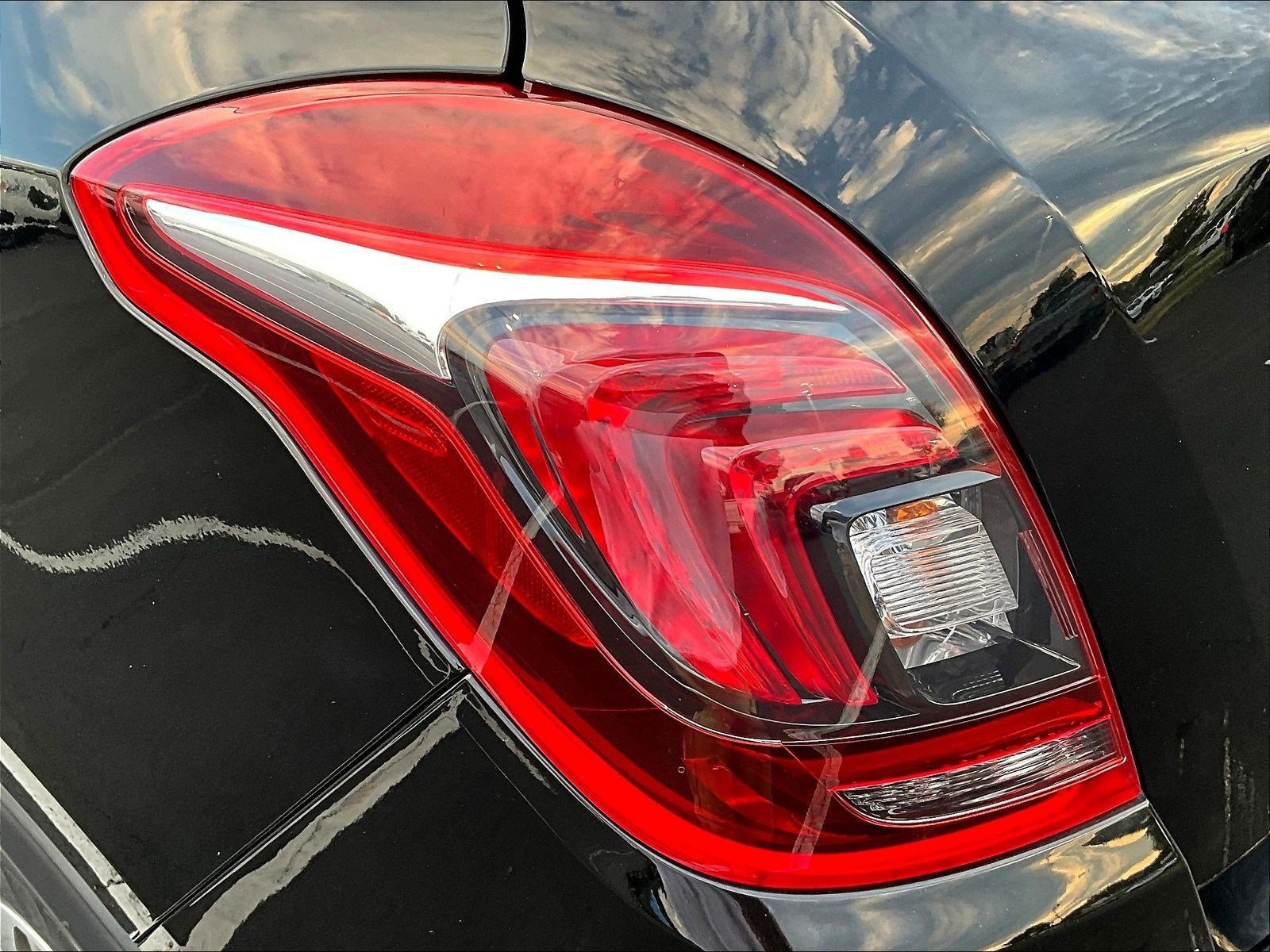 Used 2019 Buick Encore Preferred FWD image 21